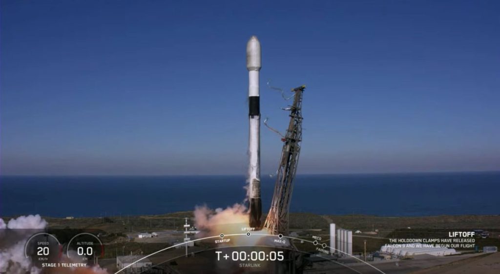 SpaceX launches 50 Starlink satellites, landing a ship on a ship at sea