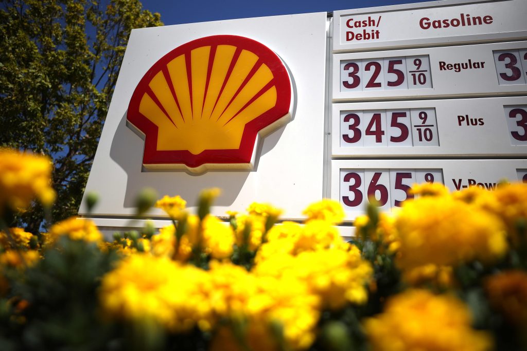 Shell apologizes for buying Russian oil and announces its withdrawal in stages