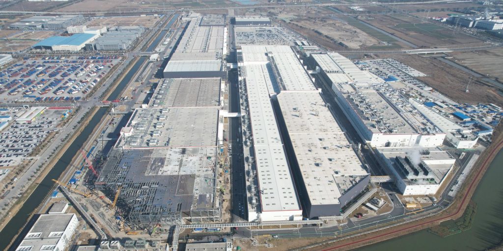 Tesla Gigafactory Shanghai resumes normal operations for the end of the first-quarter flash delivery