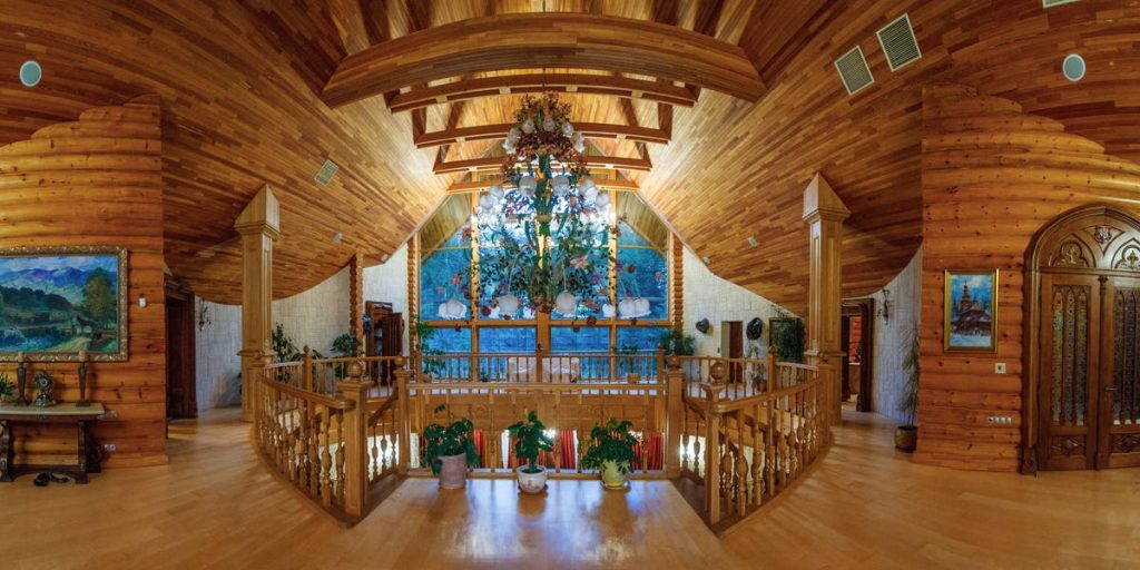 Look inside the expensive country house of Viktor Medvedchuk's Ukraine