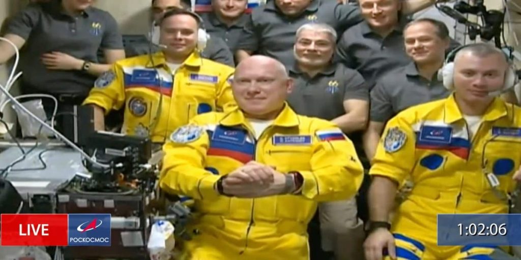 Russian cosmonauts 'blinded' by spacesuit speculation: US cosmonaut