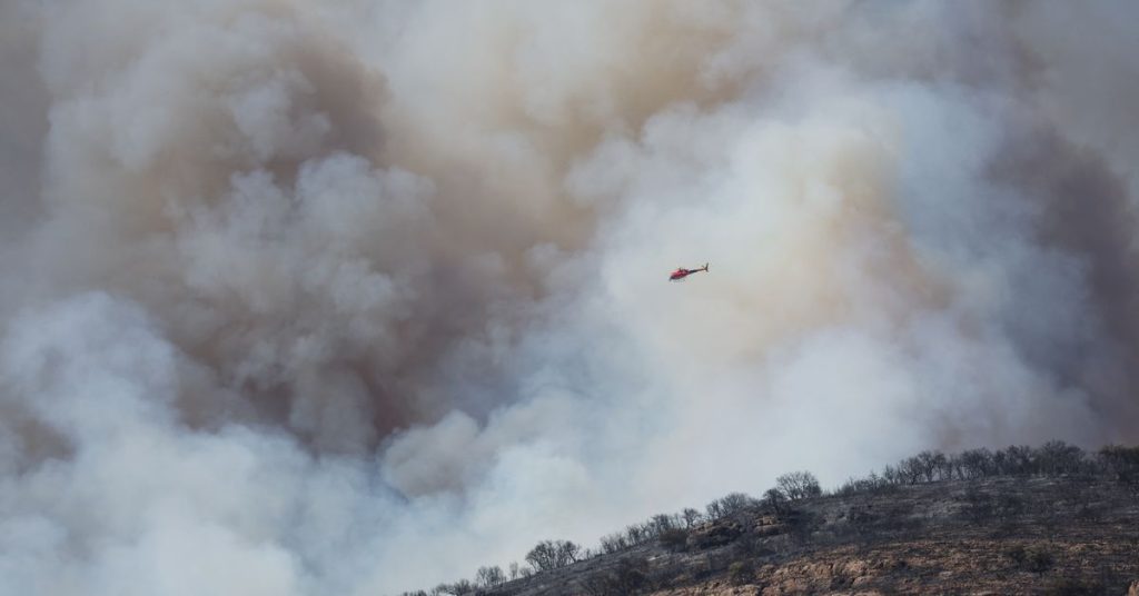 Spain battles wildfires while suffering from heat wave