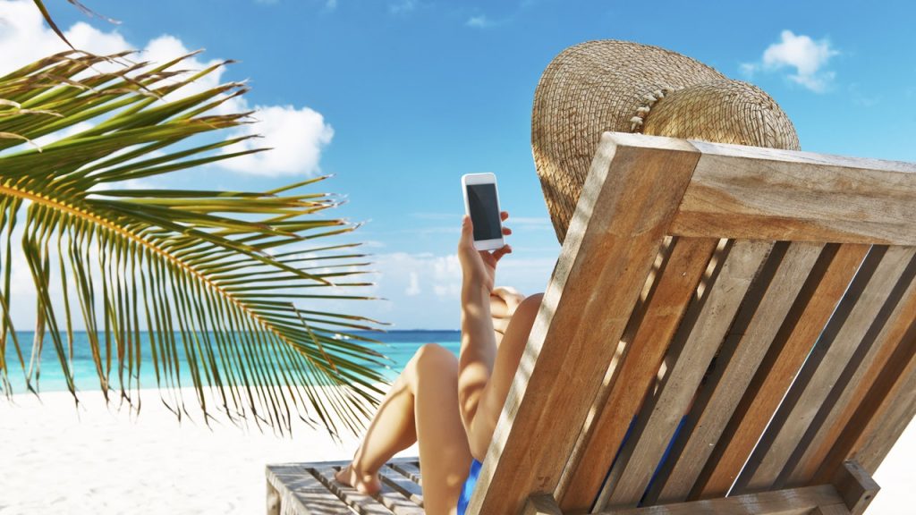 Career Challenge: Should you stay connected to your job while on vacation?