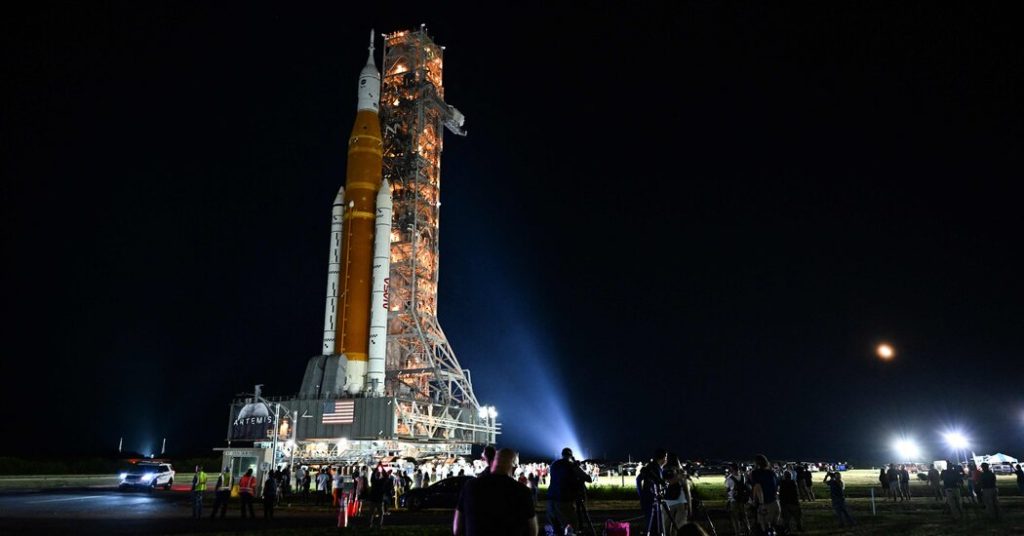 Watch NASA's Artemis Moon Rocket take off on the launchpad