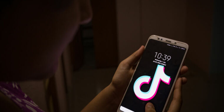 Microsoft found a vulnerability in TikTok that allowed one-click account reconciliations