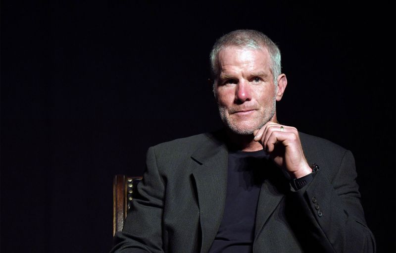 Brett Favre texts included in Mississippi welfare money lawsuit