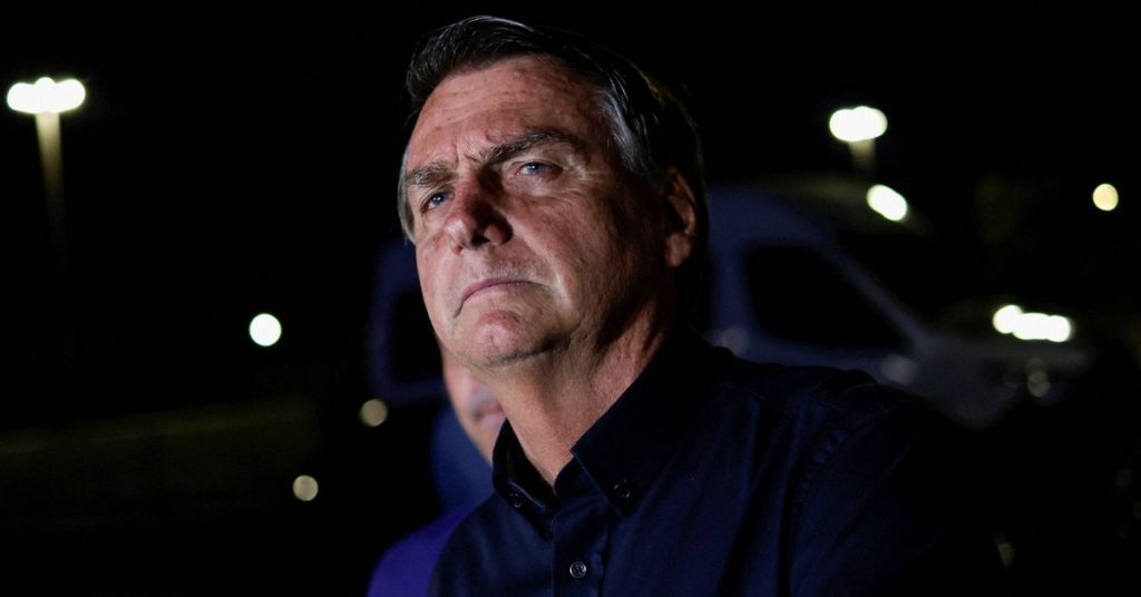 Brazil prepares for a tense vote in the run-off after Bolsonaro's strong performance