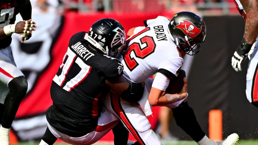 A bystander rough call helps Tom Brady, causes controversy in Bucs-Falcons