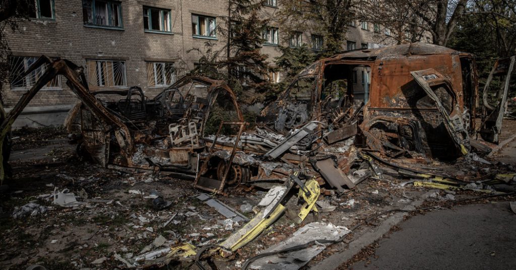 Putin declares martial law in annexed Ukraine as civilians begin evacuation
