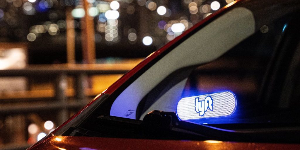 Lyft plans to lay off about 700 employees in the second round of job cuts