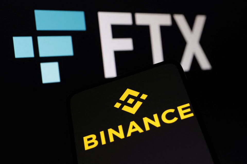     The Binance and FTX logos are shown in this illustration taken on November 8, 2022. REUTERS / Dado Ruvic / Illustration